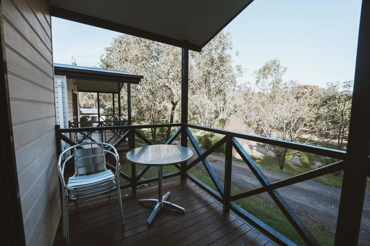 Big4 Breeze Holiday Parks - Cania Gorge 2*,